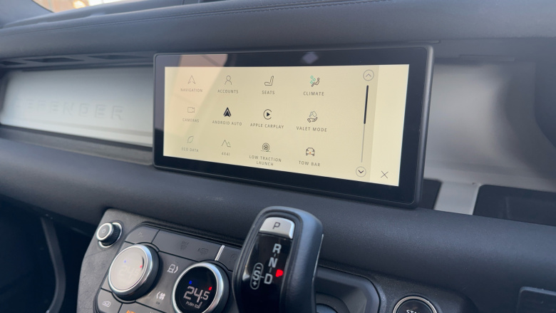 Land Rover Defender 90 Diesel 3.0 D250 Hard Top Auto